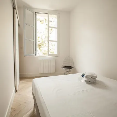 Apartment Colombet Stay's - Louis Blanc